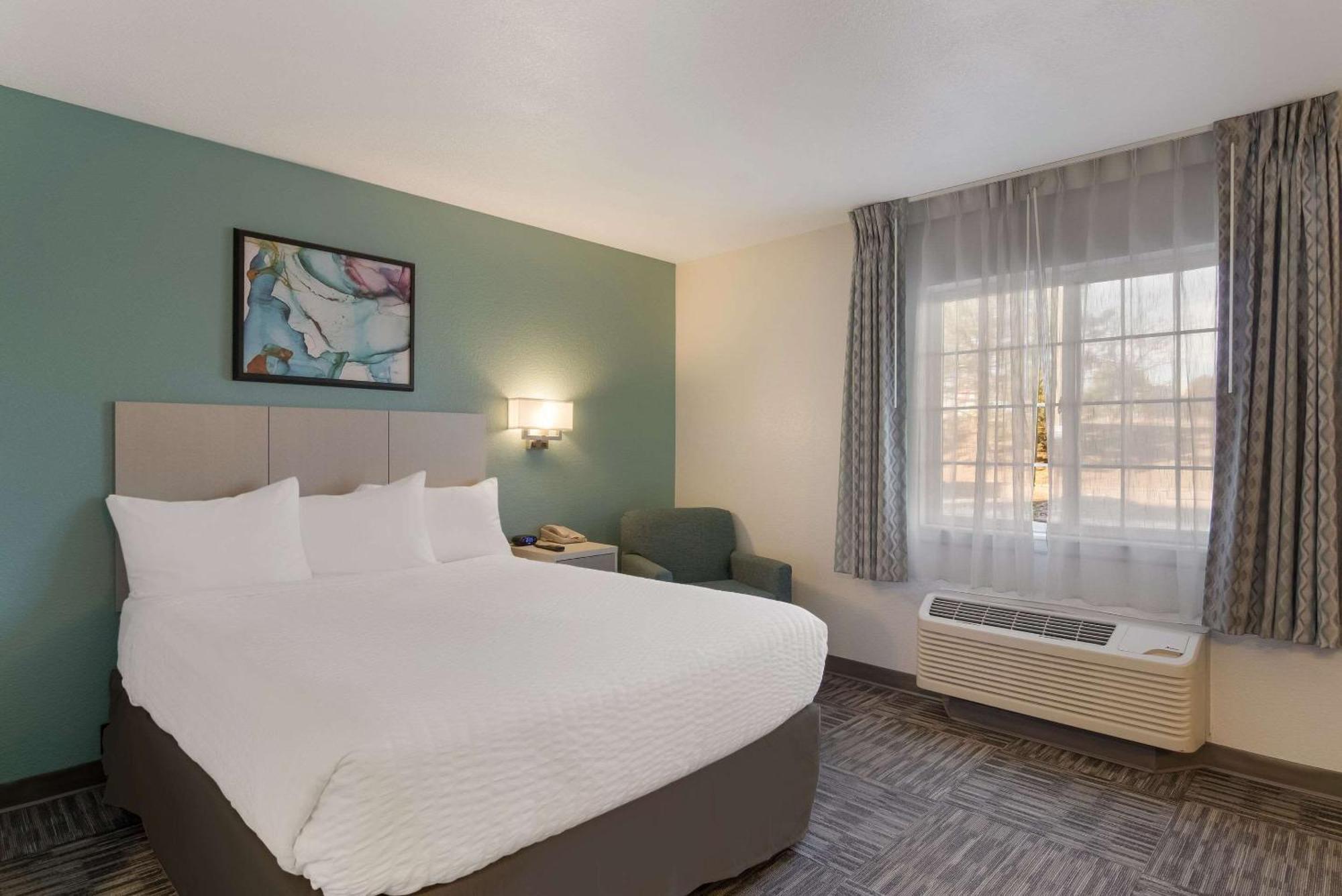 Mainstay Suites Raleigh - Cary Exterior photo